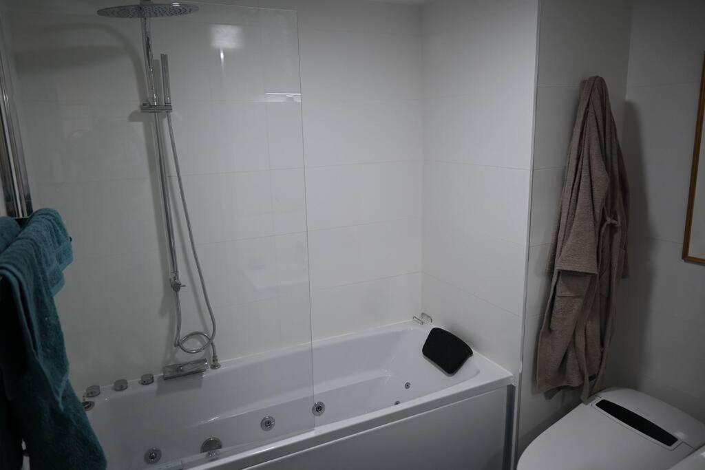 Appartement Carqueiranne Le Port מראה חיצוני תמונה